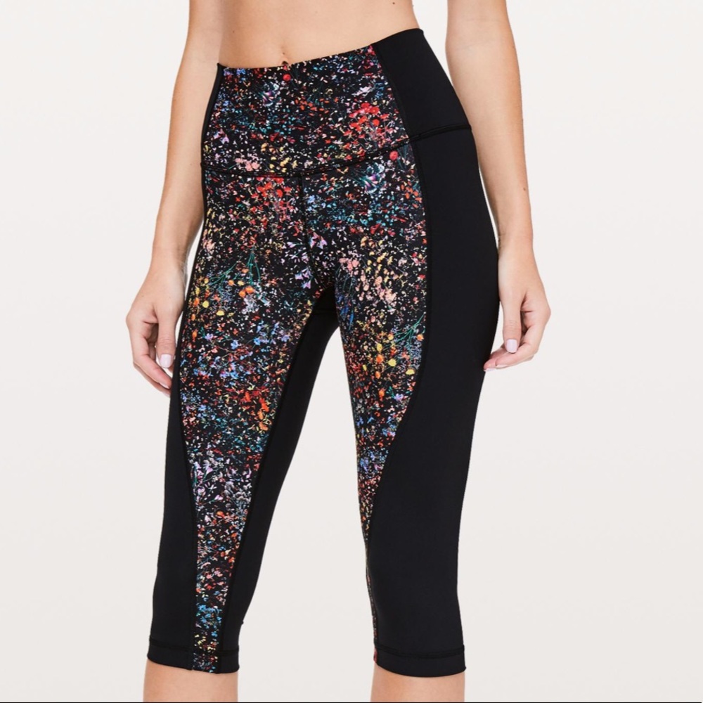 Lululemon wunder under curve floral crop 8 NWT
